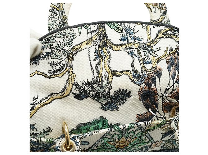 Lady Dior Medium Embroidered D-Lite Blanco Multicolor - vista 13