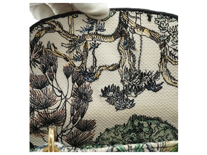 Lady Dior Medium Embroidered D-Lite Blanco Multicolor - vista 14