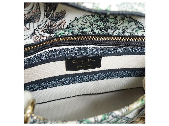 Lady Dior Medium Embroidered D-Lite Blanco Multicolor - vista 15