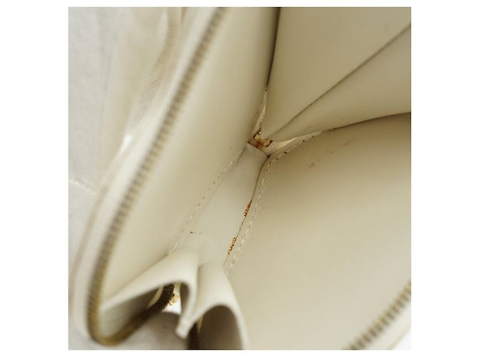 Louis Vuitton Monogram Vernis Porte Monnaie Coeur Branco Dourado - vista 11