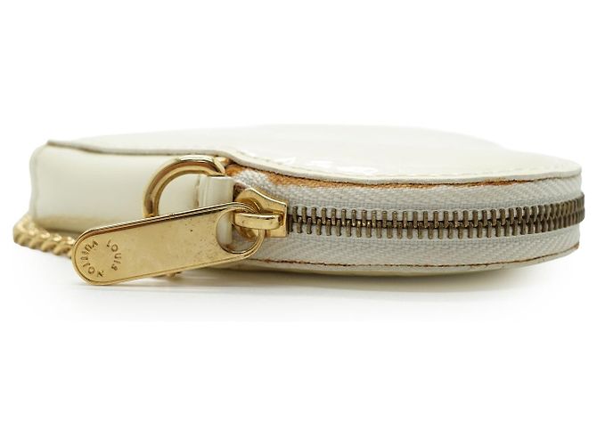 Louis Vuitton Monogram Vernis Porte Monnaie Coeur Branco Dourado - vista 5
