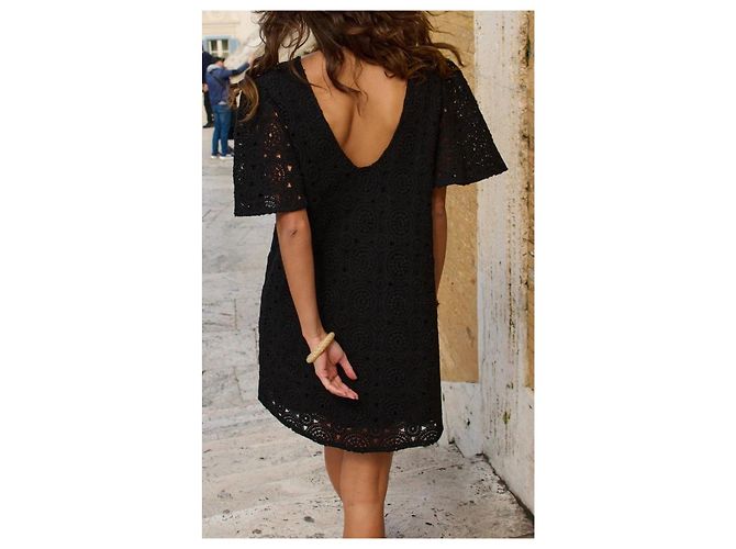 Autre Marque Maison Stella & Suzie Vestido Fedora de ganchillo negro - vista 2