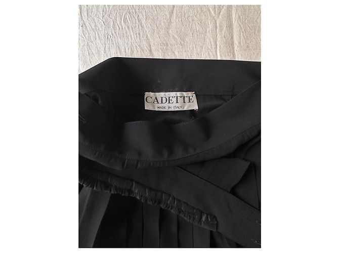 Autre Marque Saia maxi plissada preta Cadette Preto - vista 2
