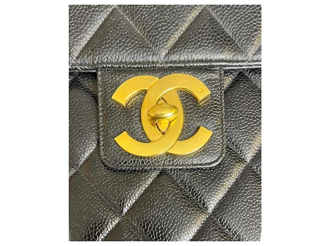 Chanel Porte-documents Classique XL Jumbo Cuir Caviar Noir Bijouterie dorée - vue 5