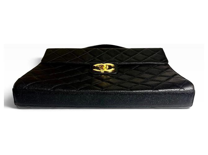 Chanel Porte-documents Classique XL Jumbo Cuir Caviar Noir Bijouterie dorée - vue 7