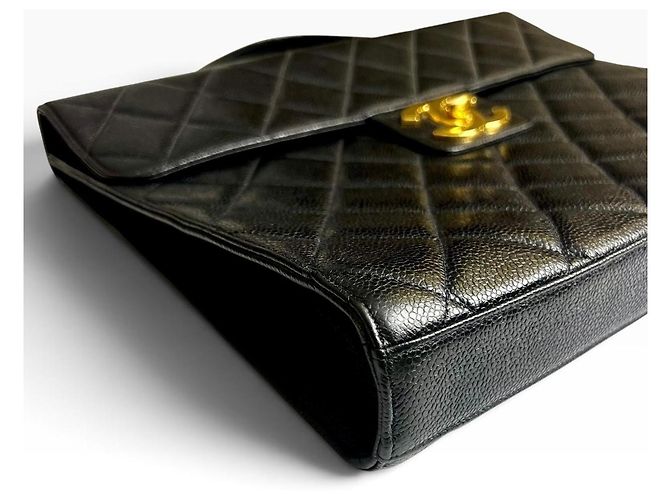 Chanel Porte-documents Classique XL Jumbo Cuir Caviar Noir Bijouterie dorée - vue 8