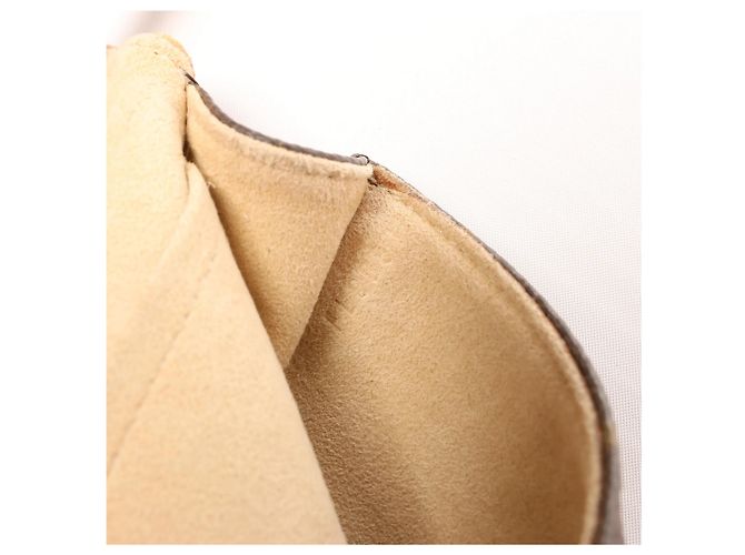 Slender Louis Vuitton Pochette Twin GM Monogram Canvas Crossbody Bag in Brown M51852 Beige - vista 11