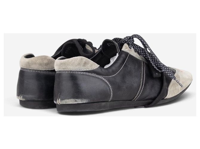 Miu Miu 2000s Sports Logo Low-Top Sneaker Schwarz - Ansicht 3