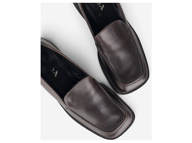 Mocasines Prada SS99 de punta cuadrada y suela Sailor Castaño - vista 2