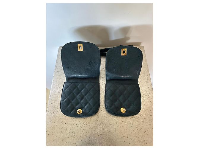 Chanel Cinturón Bolso Acolchado en Cuero Granulado Verde Verde oscuro - vista 2
