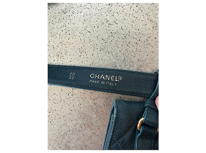 Chanel Cinturón Bolso Acolchado en Cuero Granulado Verde Verde oscuro - vista 7