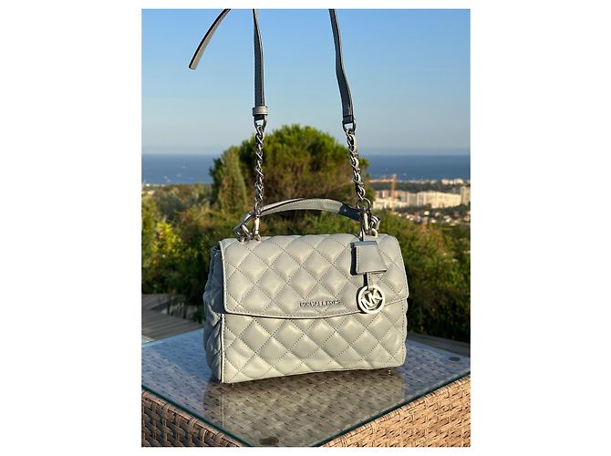 Michael Kors Borsa Trapuntata in Pelle Grigia Grigio - vista 2