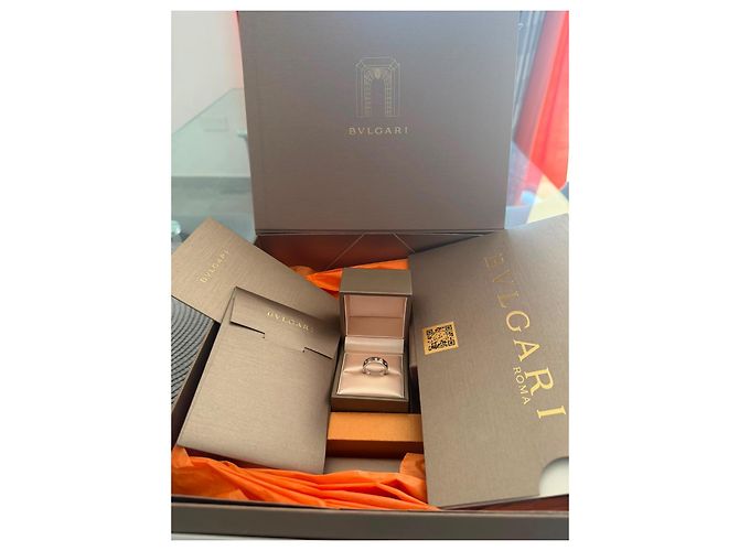 Bulgari Bague Bvlgari B.zero1 en or blanc et diamants Argenté - vue 2