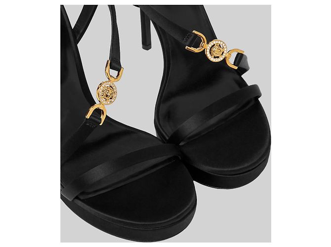 Versace Sandali Medusa '95 in raso decorato Nero - vista 4
