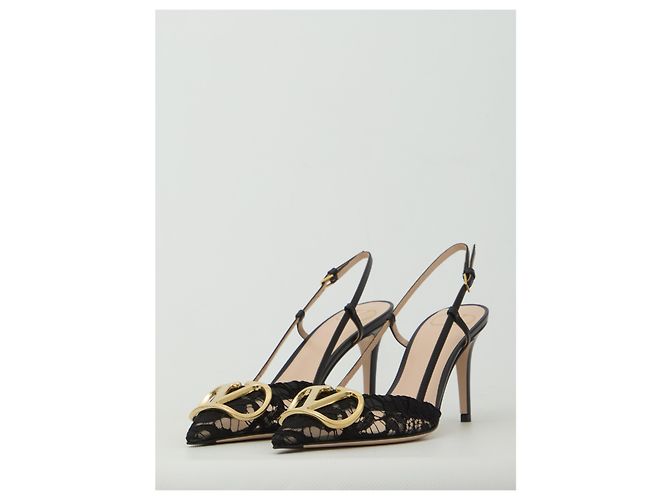 Valentino Garavani Décolleté slingback VLogo Signature in pizzo Nero - vista 2