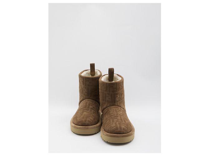 Fendi FF motif brown suede afterski boots - view 5
