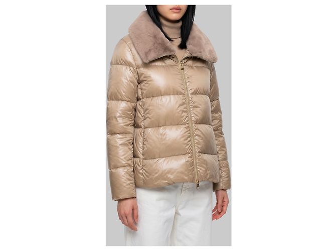 Herno Ultraleichte Nylonjacke mit Pelzkragen Braun - Ansicht 2