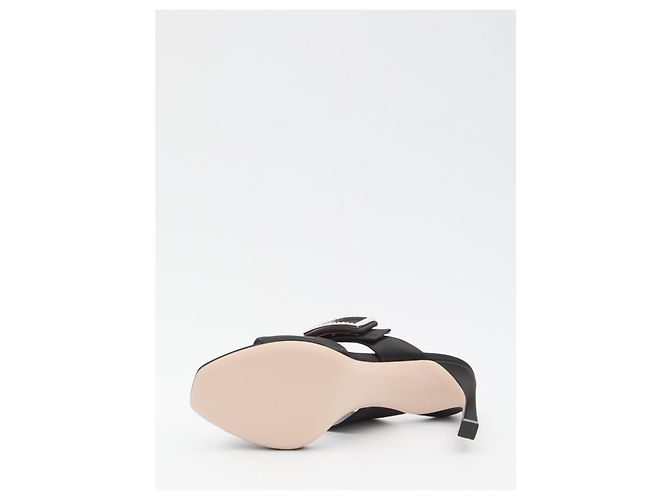 Roger Vivier Trompette Mules aus Satin Schwarz - Ansicht 4