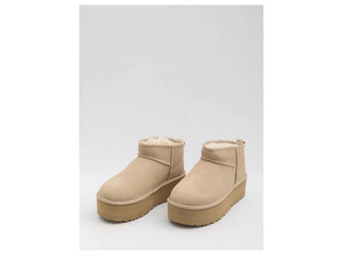 ClassicUgg Ultra Mini Platform Beige - vista 5