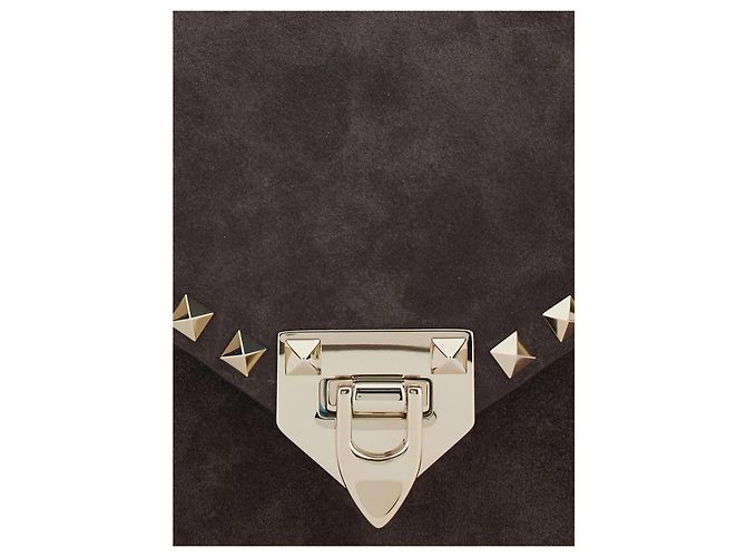 Valentino Garavani Petit sac crossbody Rockstud en daim Marron - vue 4