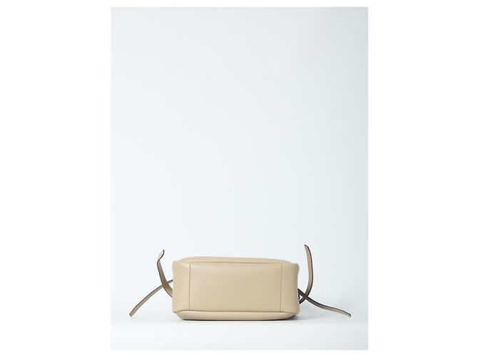 Bolso bucket Romy Tory Burch de cuero beige - vista 3