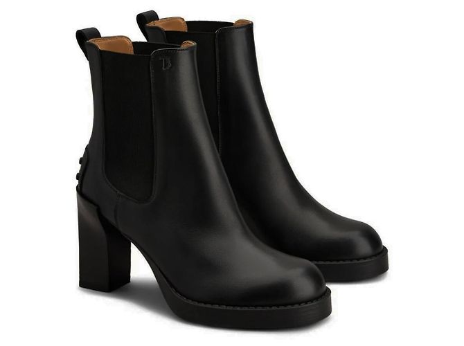 Tod's Chelsea boots in leather Black - view 2
