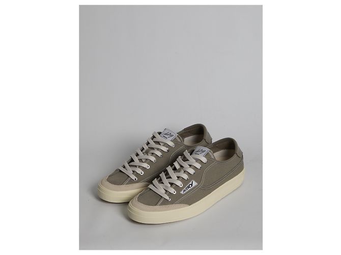 Autry Sneakers Windscape Low Verde - vista 2