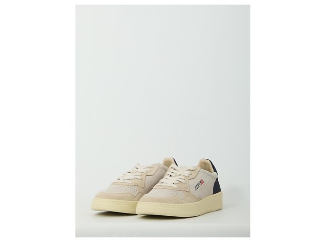 Autry Medalist Low sneakers Beige - view 2