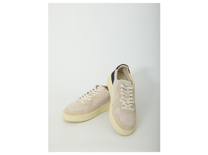 Autry Medalist Low sneakers Beige - view 5