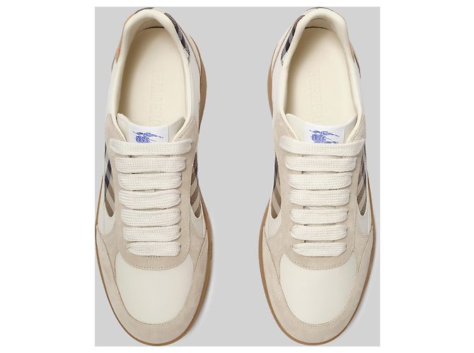 Sneakers Burberry Terrace in pelle e nylon beige - vista 4