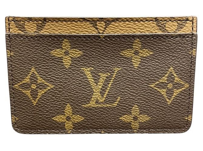 Louis Vuitton Monogram Reverse Card Case Marrom - vista 2