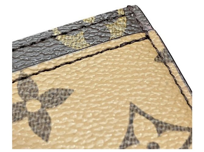 Louis Vuitton Monogram Reverse Card Case Marrom - vista 6