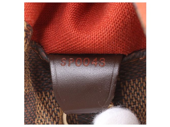 Sac à épaule Louis Vuitton Damier Bastille Damier ebène - vue 12