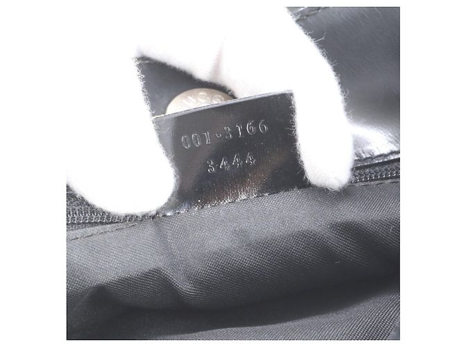 Borsa a tracolla Gucci GG 001 3166 in pelle nera Nero - vista 10