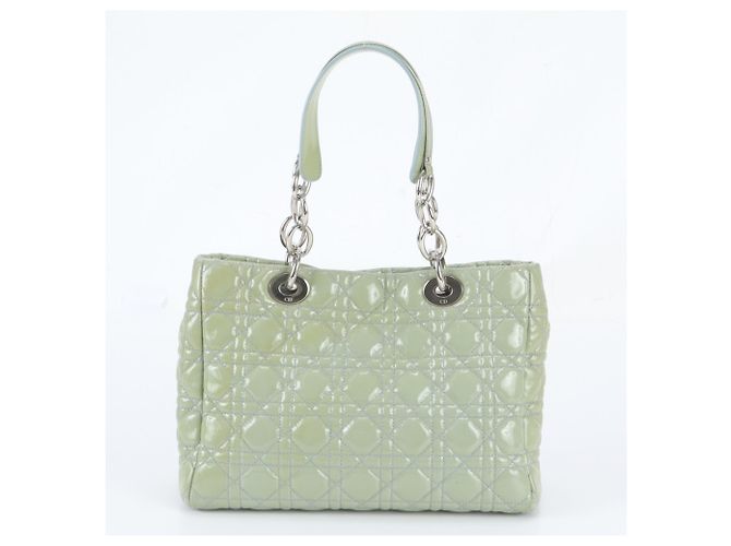 Bolso Shopping Soft Christian Dior de Piel Cannage Verde - vista 3