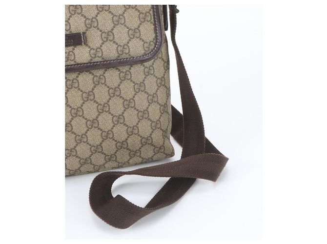 Borsa a tracolla Gucci GG Supreme in pelle Marrone - vista 2