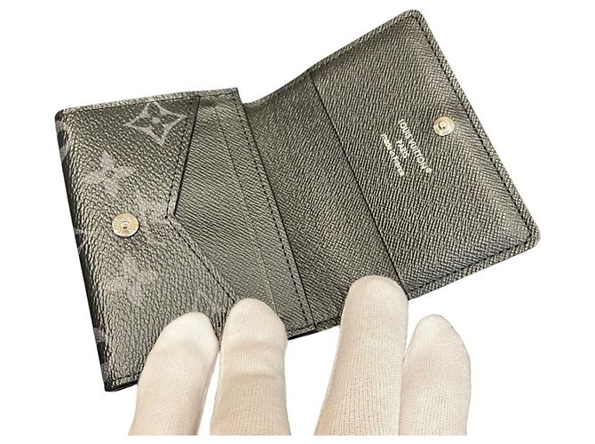 Louis Vuitton Monogram Eclipse Business Card Case Preto Monograma - vista 3