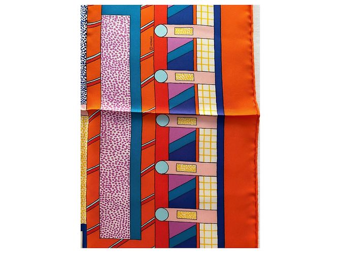 Hermès Seidentuch A Garden of Shapes 90cm Mehrfarben - Ansicht 7