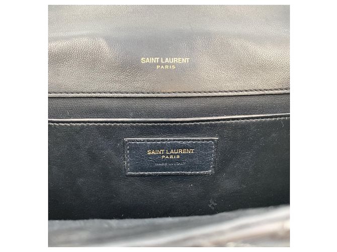 Autre Marque Bolsa de ombro envelope YSL em couro preto tri-quilted - vista 6