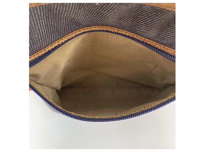 Fendi Borsa a tracolla messenger in tela denim blu scuro con tracolla a righe - vista 7