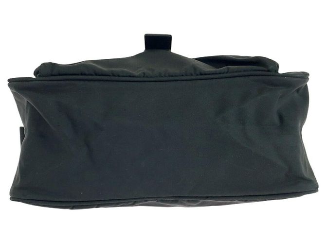 Sac à épaule en nylon Prada Tessuto avec plaque logo triangle Noir - vue 10