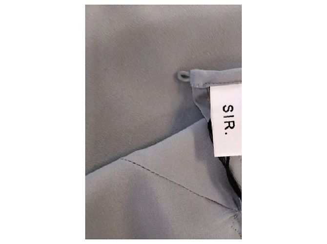 Autre Marque SIR Graues Seidenkleid mit langen Ärmeln - Ansicht 7