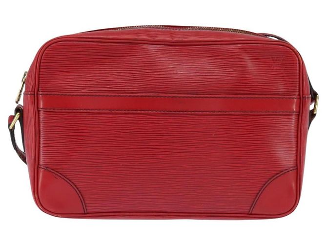 LOUIS VUITTON Epi Trocadero 27 Shoulder Bag Red M52317 LV - vista 2