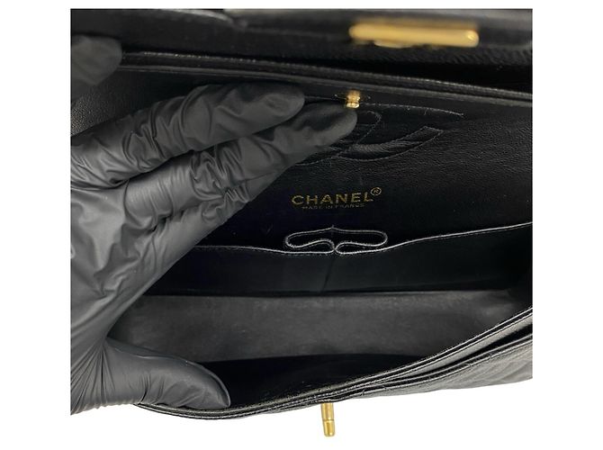 Borsa a tracolla 2-way Chanel in pelle di vitello grana nera Nero - vista 9