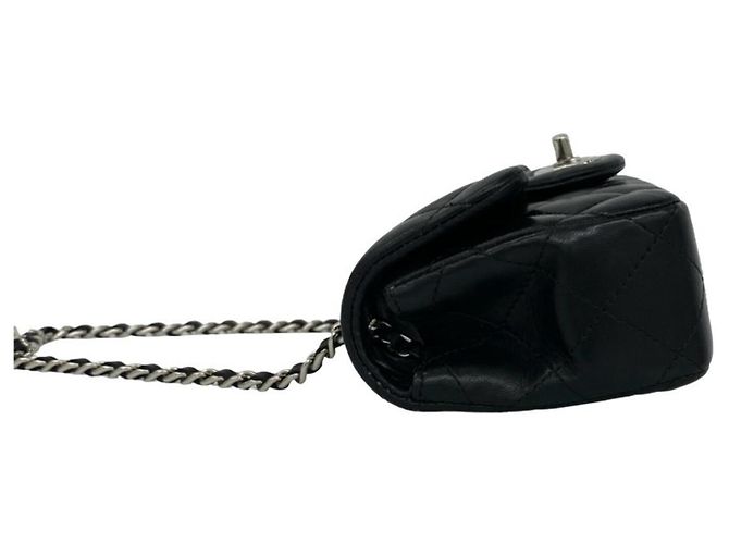 CHANEL Matelassé Coco Mark Schultertasche aus Lammleder Schwarz - Ansicht 5