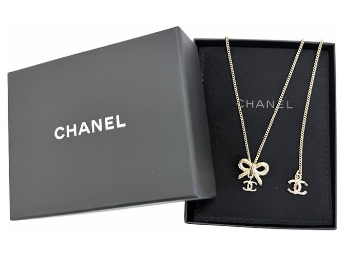 Collar accesorio 2-Way Chanel B25K Coco Mark Ribbon Dorado - vista 2