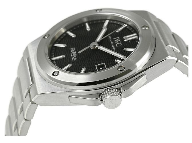 IWC Ingenieur Automatic 40 IW328901 Wristwatch - view 3