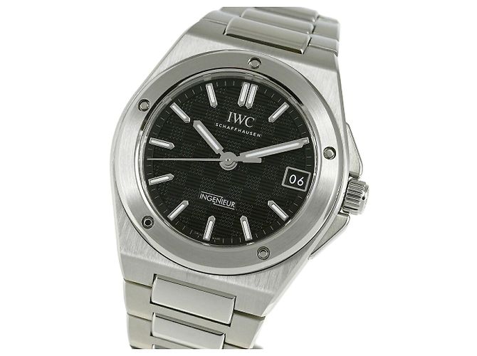 IWC Ingenieur Automatic 35 IW324906 Wristwatch - view 2