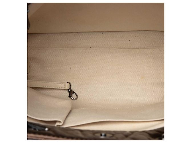 Borsa Chanel Reissue 2.55 in pelle di vitello invecchiata metallizzata matelassé marrone Bronzo - vista 4