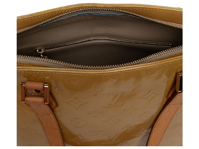 Louis Vuitton Beige Monogram Vernis Houston - vue 4